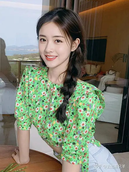 云端团圆海报